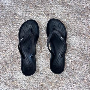 Under Armour Flip Flops